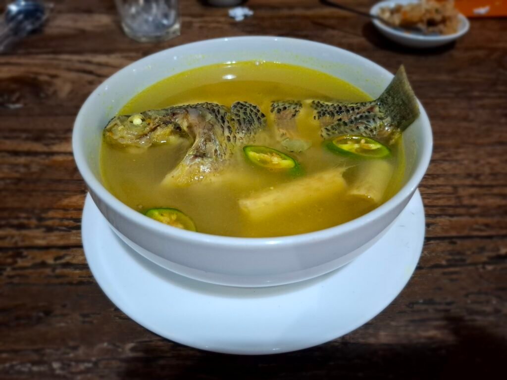 6 Makanan dari Indonesia Yang Unik Dan Penuh Nutrisi - MPOIN